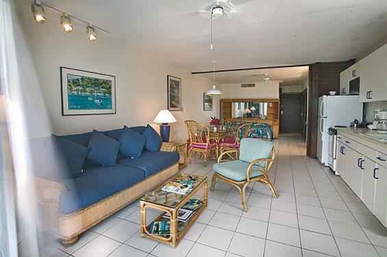 Sapphire Beach East End  Room photo